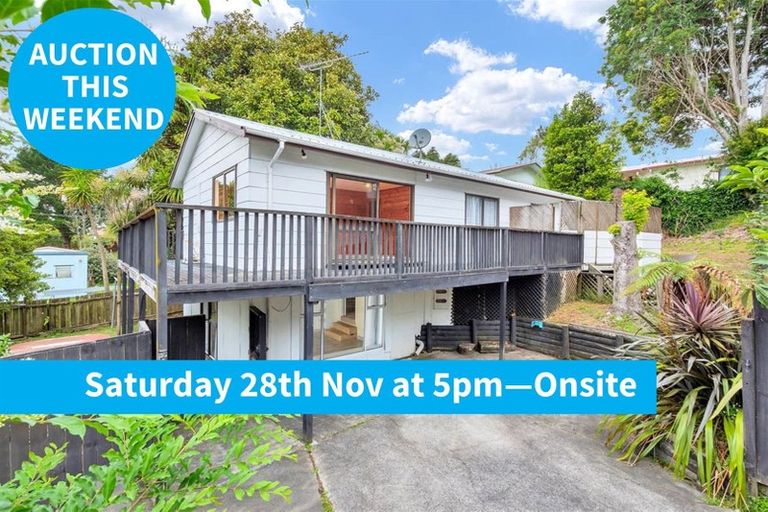 Photo of property in 1/25 Cron Avenue, Te Atatu South, Auckland, 0610