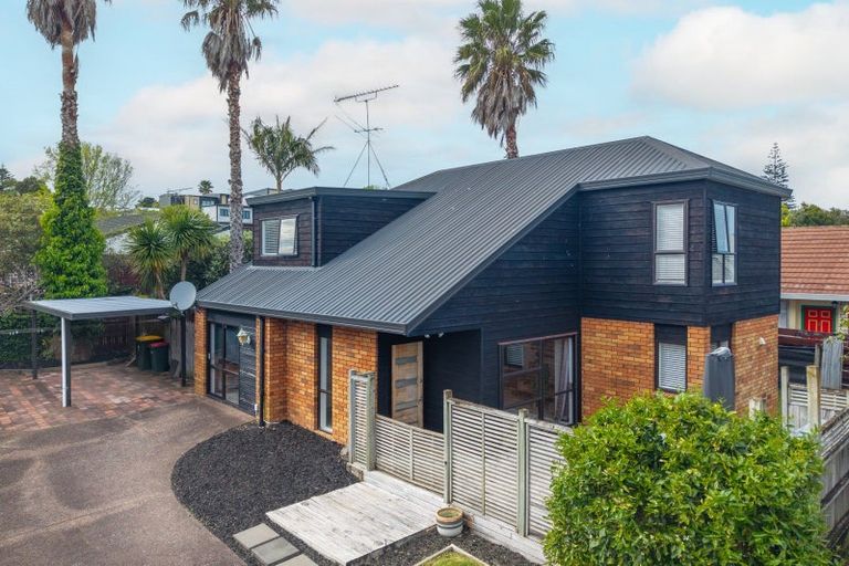 Photo of property in 4/72 Moore Street, Howick, Auckland, 2014