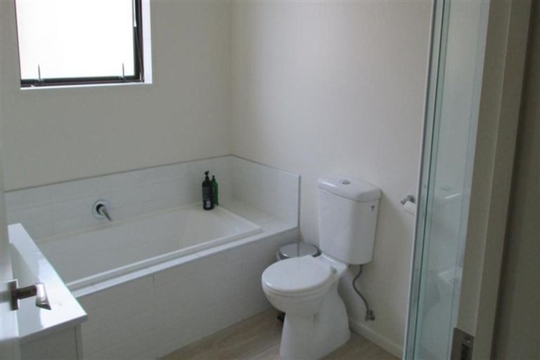 Photo of property in 24 Linden Grove Avenue, Hillmorton, Christchurch, 8024