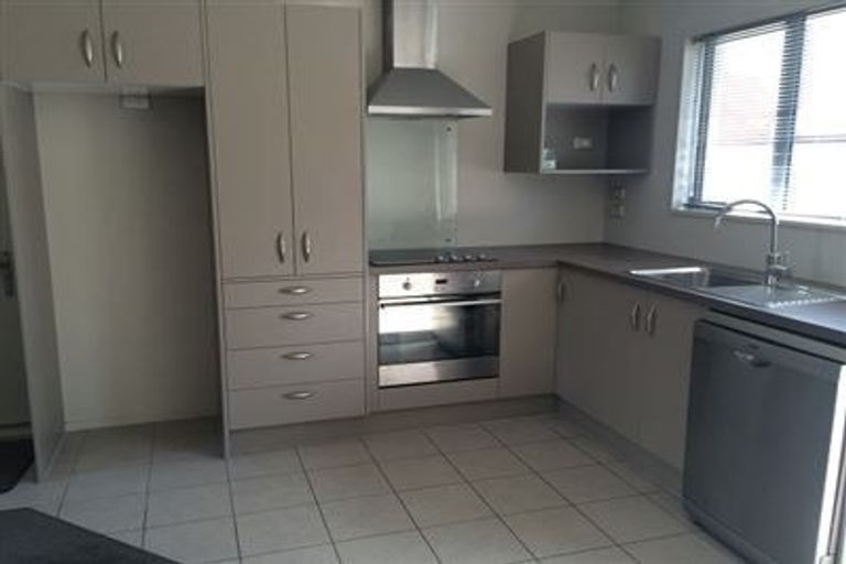 Photo of property in 55c Brockworth Place, Riccarton, Christchurch, 8011