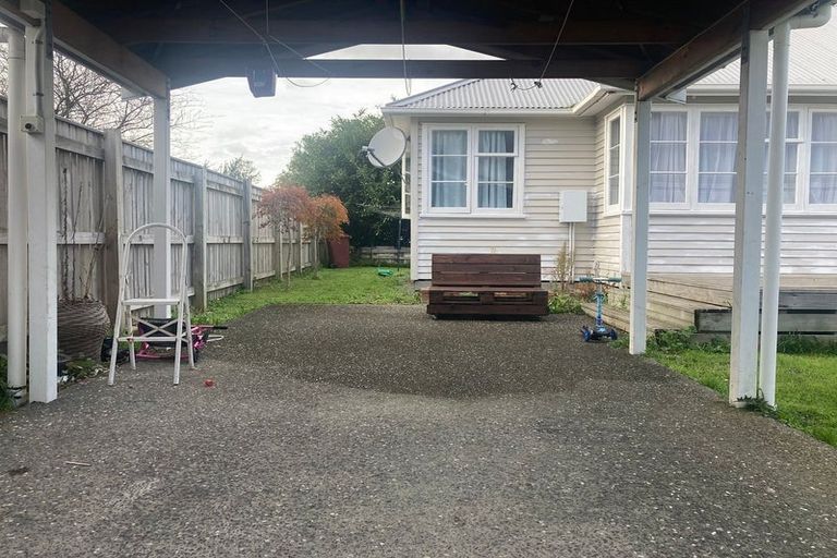 Photo of property in 59 Victoria Street, Carterton, 5713