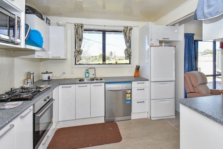 Photo of property in 3 Crown Crescent, Otara, Auckland, 2023