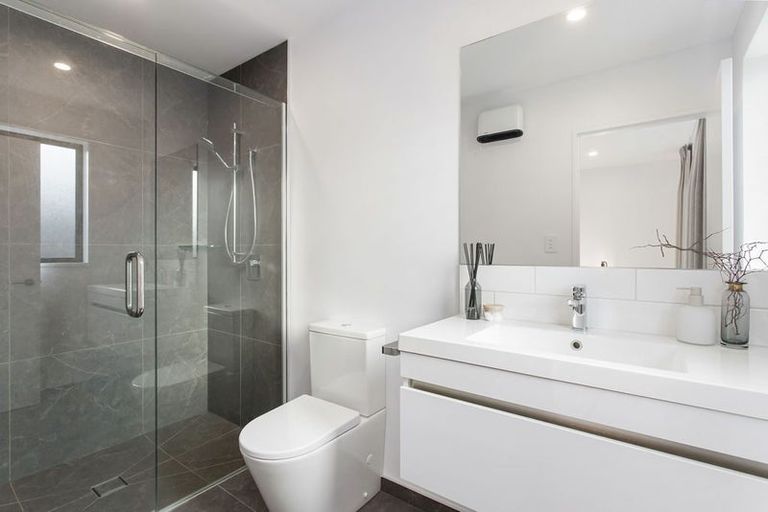 Photo of property in 35 Bill Hammond Drive, Belfast, Christchurch, 8051