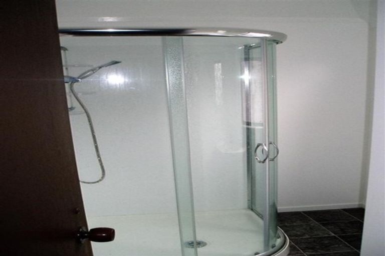 Photo of property in 4/19a Gray Avenue, Mangere East, Auckland, 2024