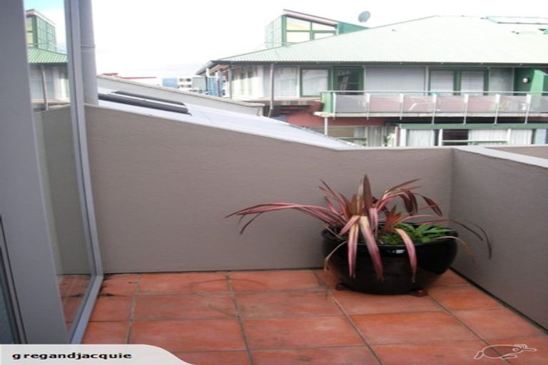 Photo of property in Hannahs Warehouse Apartments, 14/13 Leeds Street, Te Aro, Wellington, 6011