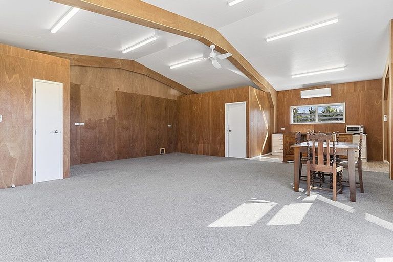 Photo of property in 24 Sarona Park Drive, Omanawa, 3171