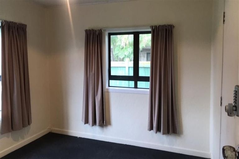 Photo of property in 23 Smiths Avenue, Papakura, 2110