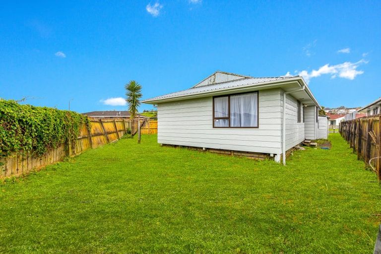 Photo of property in 2/45 Dominion Road, Papakura, 2110