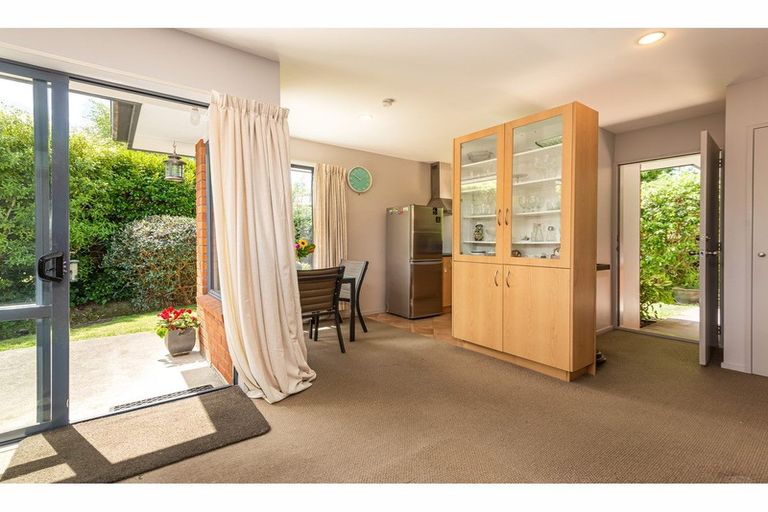 Photo of property in 21f Warrington Street, Mairehau, Christchurch, 8013