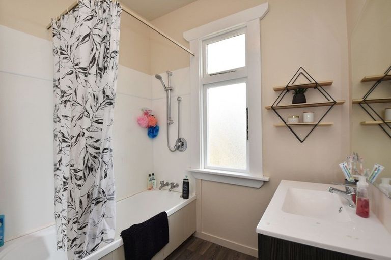 Photo of property in 5 Lansdowne Street, Strathern, Invercargill, 9812