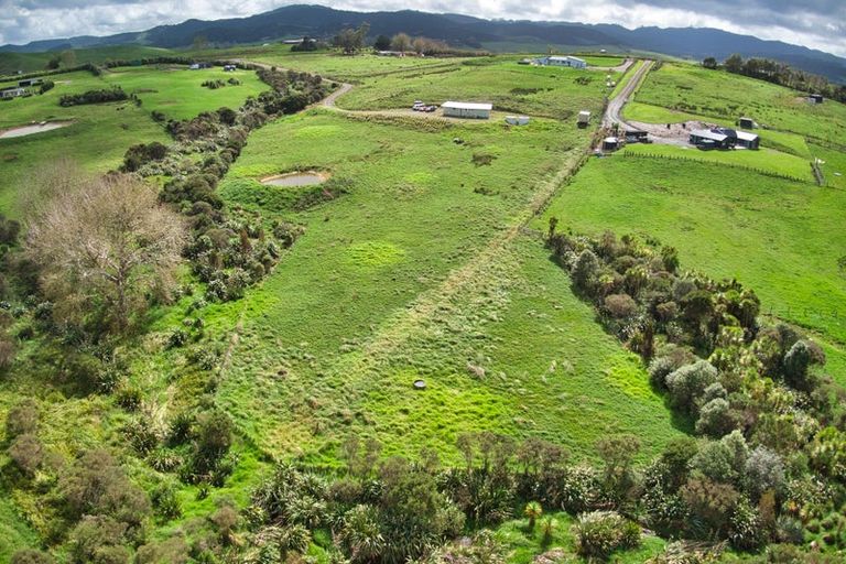 Photo of property in 10 Houkura Way, Hakaru, Kaiwaka, 0573