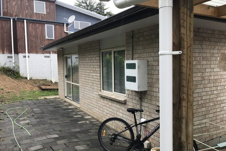 Photo of property in 24 Mccahill Views, Botany Downs, Auckland, 2010