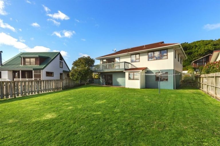 Photo of property in 26 Mercury Way, Whitby, Porirua, 5024