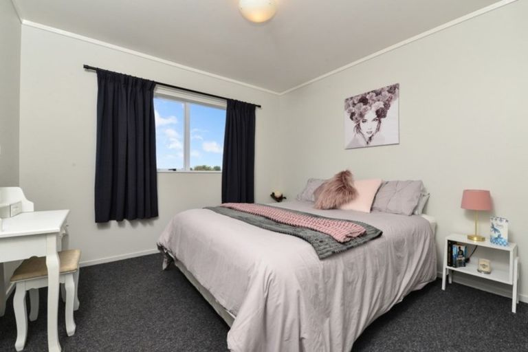 Photo of property in 26 Rosehill Place, Nawton, Hamilton, 3200