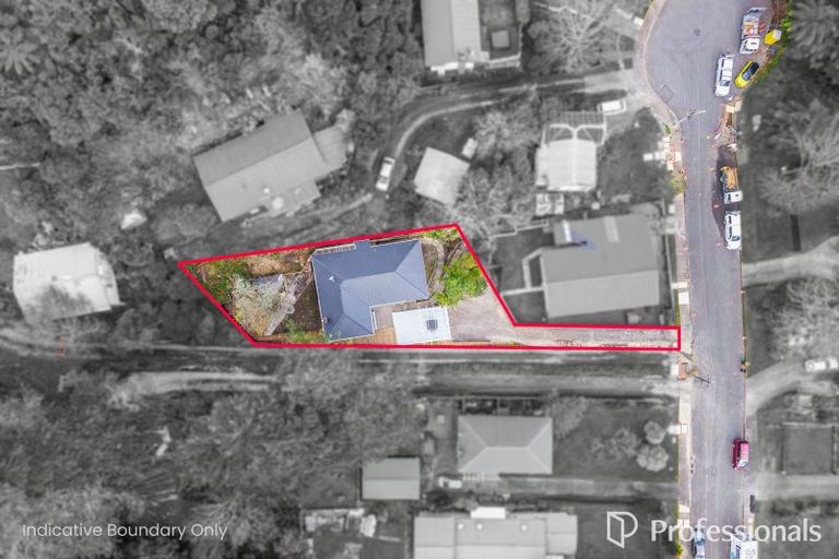 Photo of property in 8 Kereru Grove, Stokes Valley, Lower Hutt, 5019