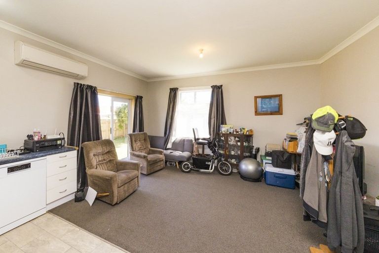 Photo of property in 1a Collins Crescent, Feilding, 4702