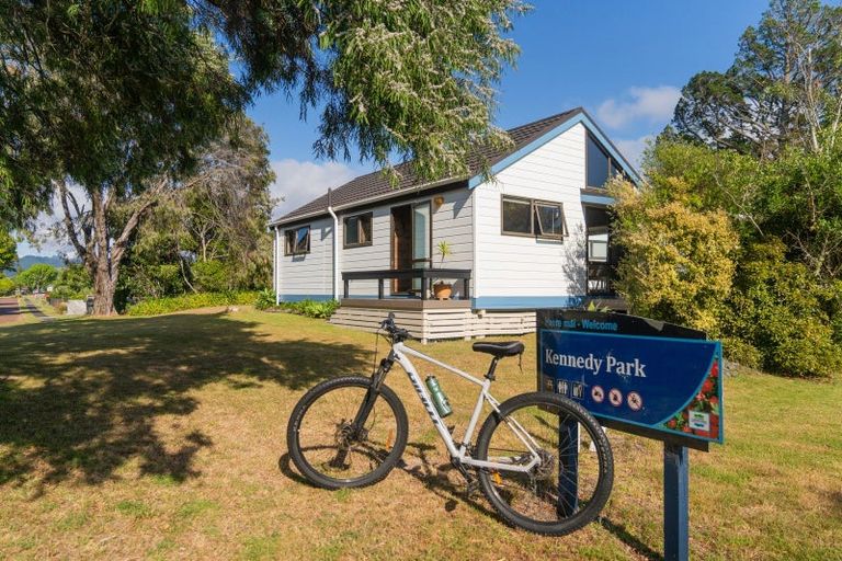 Photo of property in 28a Kennedy Park Drive, Pauanui, Hikuai, 3579