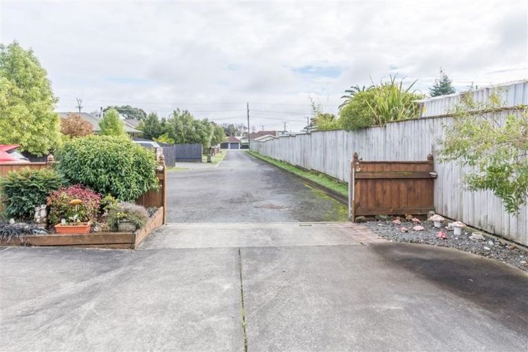 Photo of property in 12 Belle Maison Court, Levin, 5510