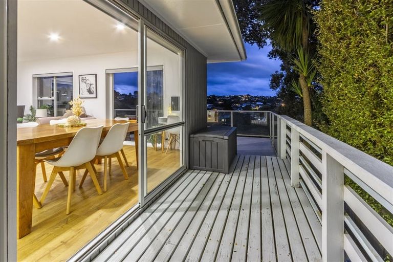 Photo of property in 2/101 Kowhai Road, Mairangi Bay, Auckland, 0630