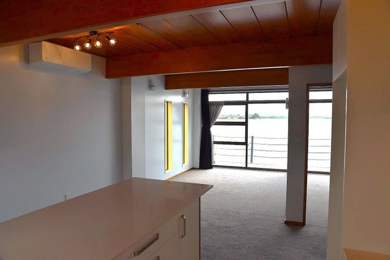 Photo of property in 54 Carnoustie Drive, Wattle Downs, Auckland, 2103