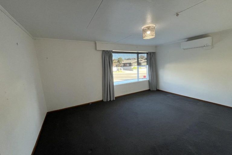Photo of property in 28 Watson Street, Strandon, New Plymouth, 4312