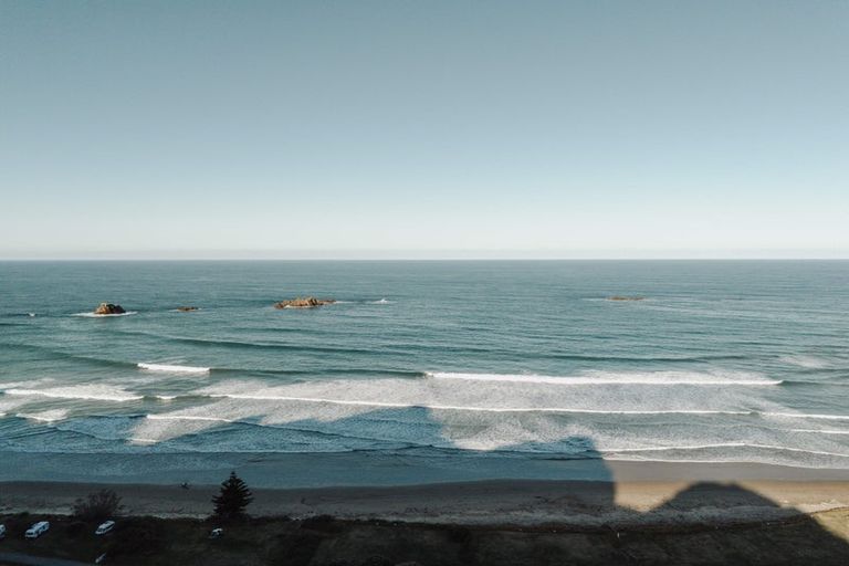 Photo of property in 19 Kapiti Place, Kairakau, Elsthorpe, 4295