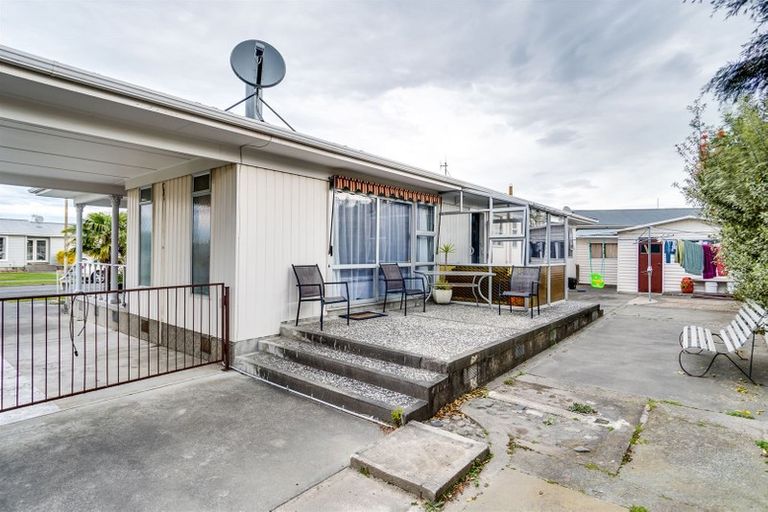 Photo of property in 2 Jellicoe Place, Tamatea, Napier, 4112