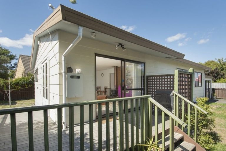 Photo of property in 15 Domain Road, Papamoa Beach, Papamoa, 3118