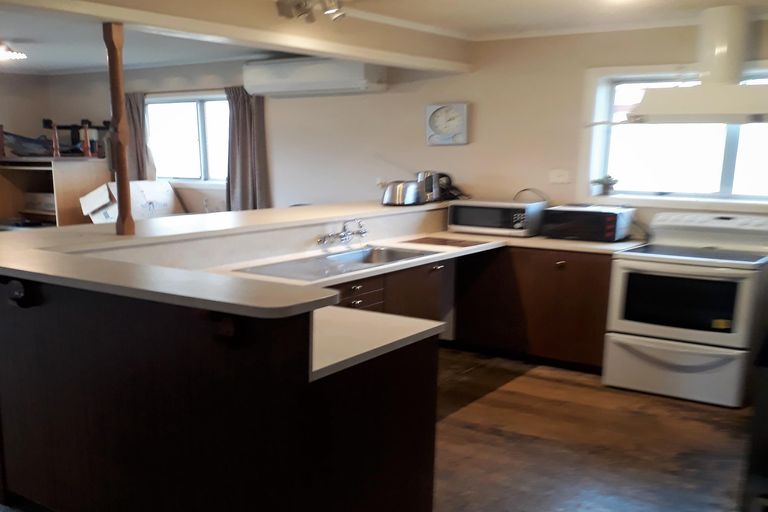 Photo of property in 2 Kowhai Avenue, Edgecumbe, 3120