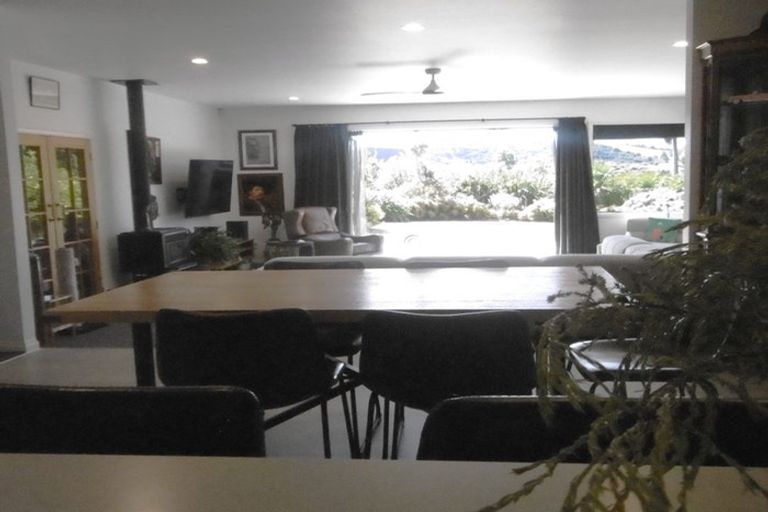 Photo of property in 28 Skudders Beach Road, Kerikeri, 0294