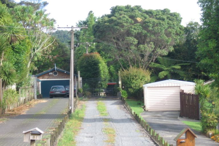 Photo of property in 91 Avonleigh Road, Green Bay, Auckland, 0604