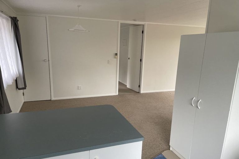 Photo of property in 165 Weggery Drive, Waikanae Beach, Waikanae, 5036