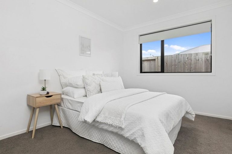 Photo of property in 2 Te Kio Crescent, Papamoa Beach, Papamoa, 3118