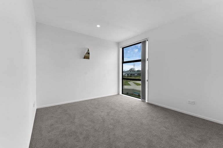 Photo of property in 31 Karikari Crescent, Takanini, 2112