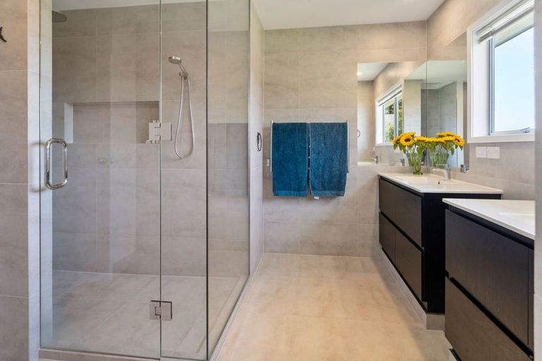 Photo of property in 18 Wastney Terrace, Marybank, Nelson, 7010