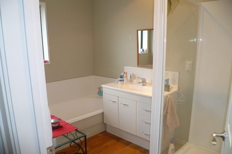 Photo of property in 9a Lindon Street, Rangiora, 7400