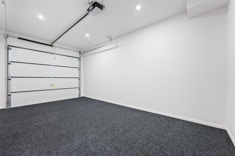 Photo of property in 37c Corunna Road, Milford, Auckland, 0620