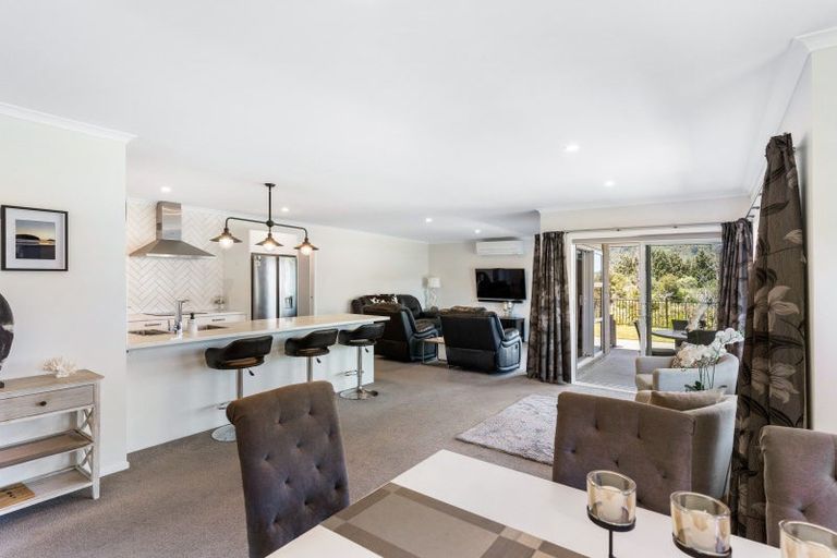 Photo of property in 17 Manatu Close, Whangamata, 3691