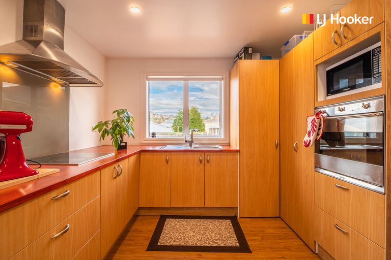 Photo of property in 23 Law Street, Caversham, Dunedin, 9012