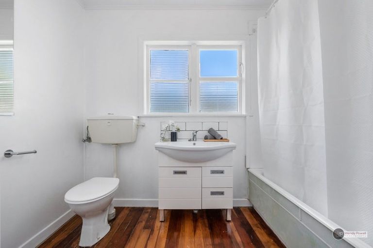 Photo of property in 38 Totara Street, Wainuiomata, Lower Hutt, 5014