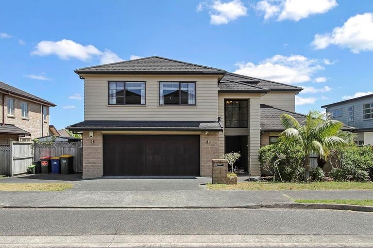 Photo of property in 9 Wye Oak Drive, Schnapper Rock, Auckland, 0632