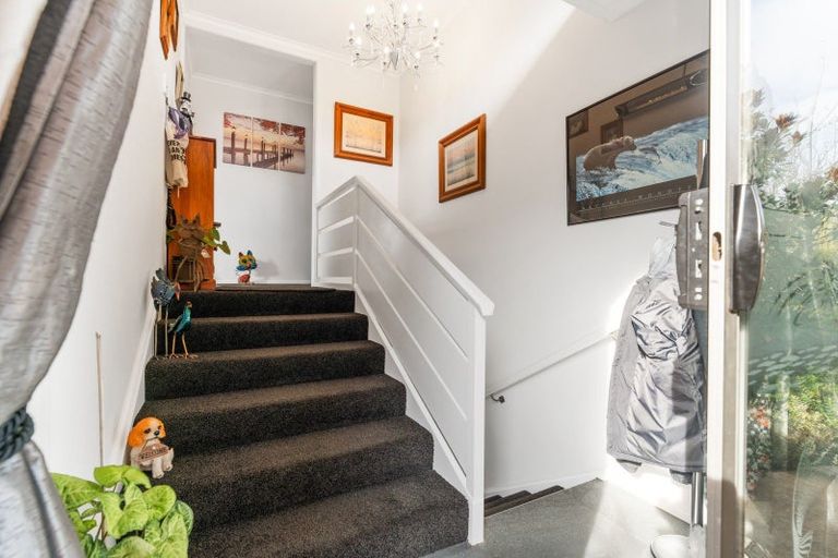 Photo of property in 290 Main South Road, Green Island, Dunedin, 9018