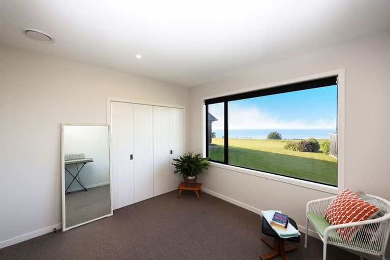 Photo of property in 55 Gardiners Road, Awamoa, Oamaru, 9495