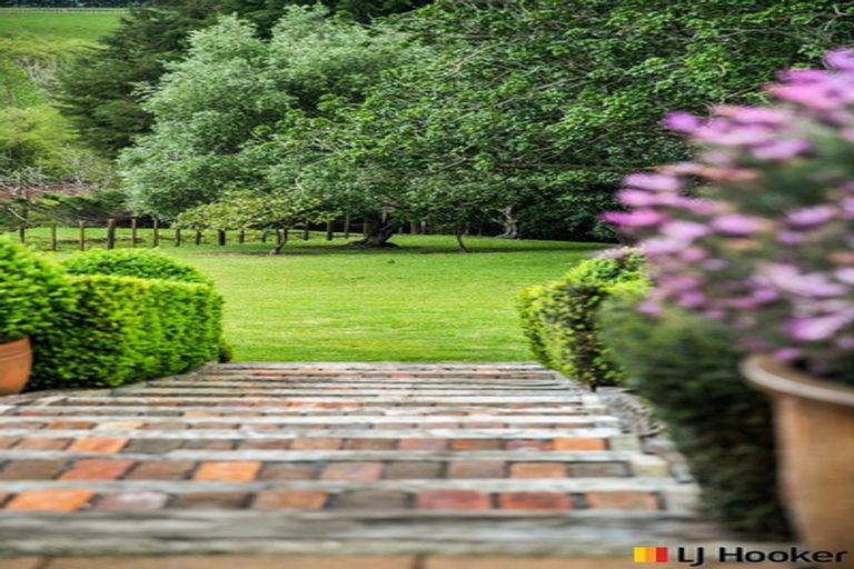 Photo of property in 77a Burtt Road, Paerata, Drury, 2578