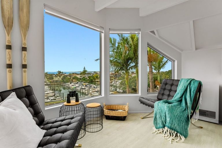 Photo of property in 1/29 Prospect Terrace, Milford, Auckland, 0620