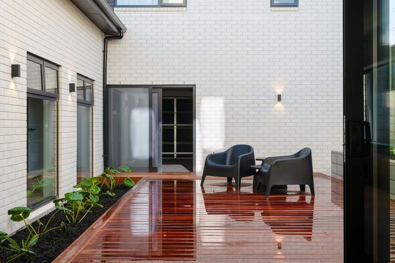 Photo of property in 33 Kauri Point Drive, Rototuna North, Hamilton, 3210