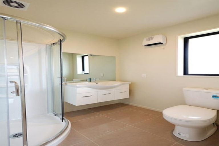 Photo of property in 77 Sutherland Drive, Kaiapoi, 7630