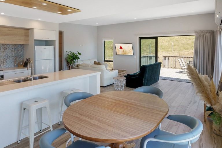 Photo of property in 25 Devenish Place, Atawhai, Nelson, 7010