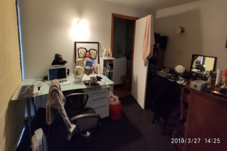 Photo of property in 9 Tai Paku Paku Road, Karaka Bays, Wellington, 6022