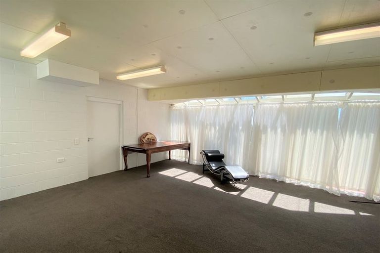 Photo of property in 21 Tuawera Terrace, Clifton, Christchurch, 8081